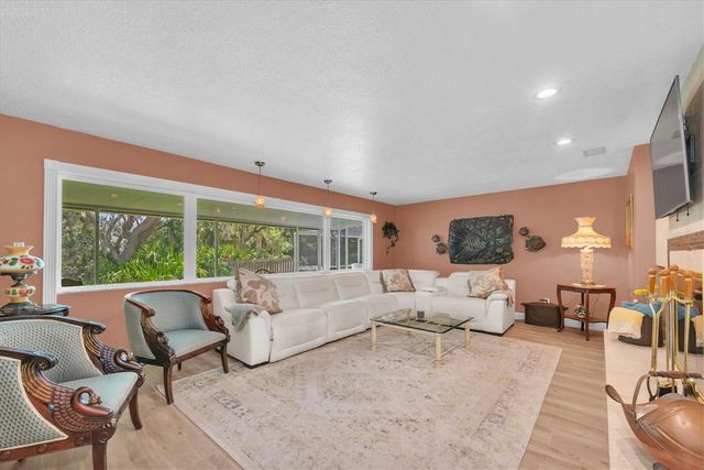 1350 FAIRWAY DRIVE, Dunedin, FL 34698