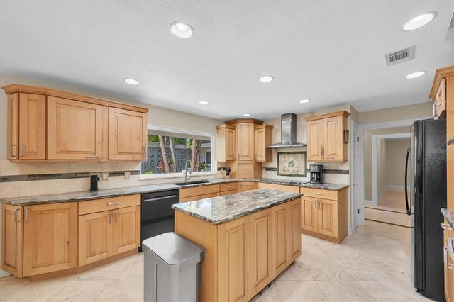 1350 FAIRWAY DRIVE, Dunedin, FL 34698
