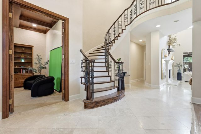 5825 Dove Creek Lane, Plano, TX 75093