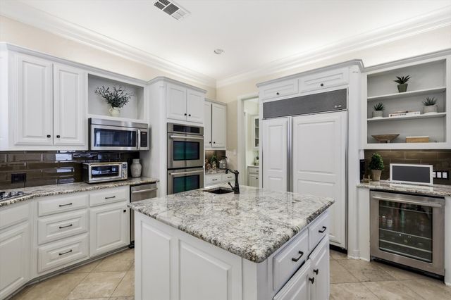 5825 Dove Creek Lane, Plano, TX 75093