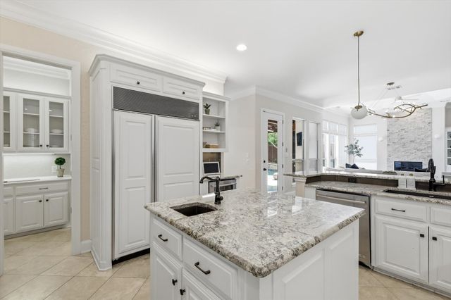 5825 Dove Creek Lane, Plano, TX 75093