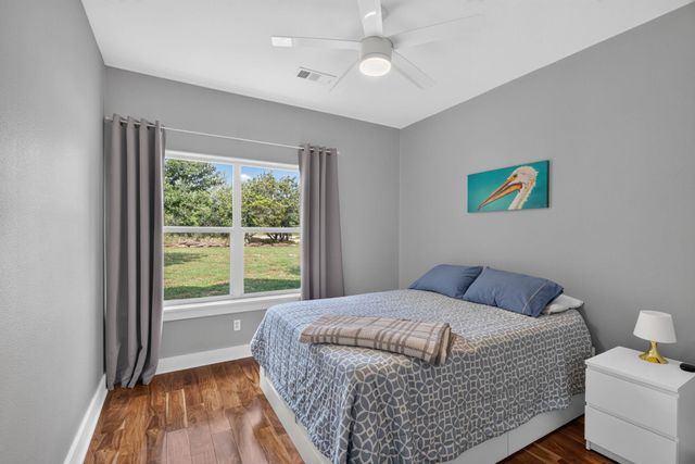 207 Deer Ridge DR, Burnet, TX 78611