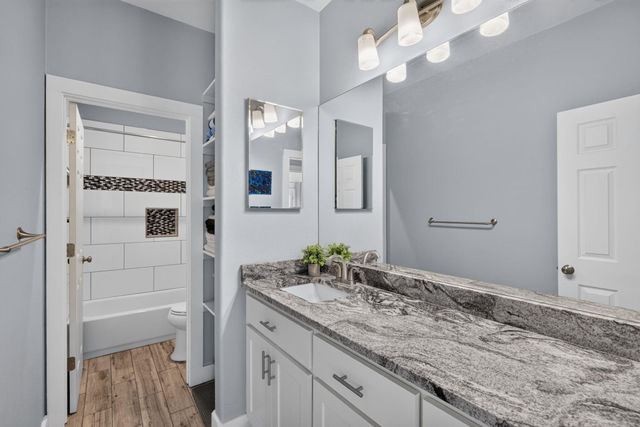 207 Deer Ridge DR, Burnet, TX 78611