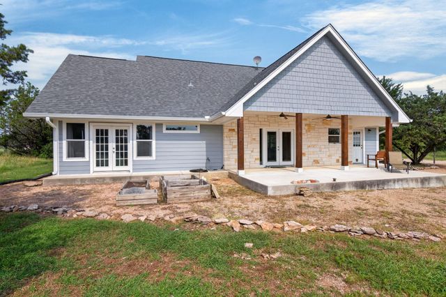 207 Deer Ridge DR, Burnet, TX 78611