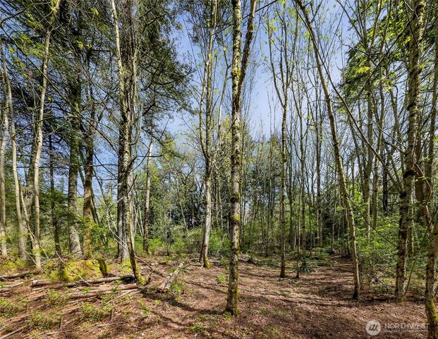 1800 40th Place, Bellingham, WA 98229