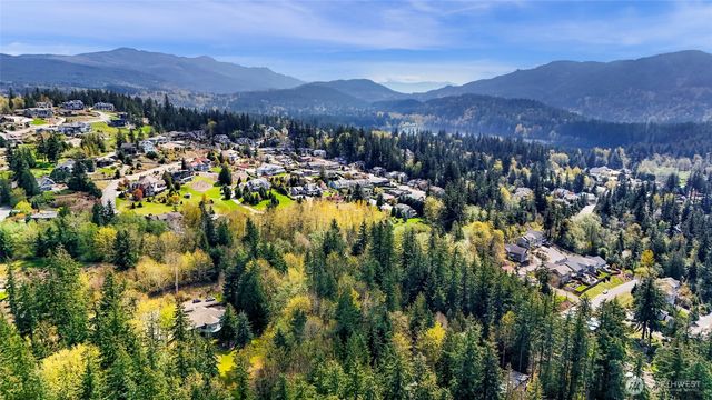 1800 40th Place, Bellingham, WA 98229