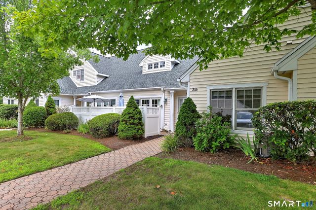35 Southwick Court 35, Cheshire, CT 06410