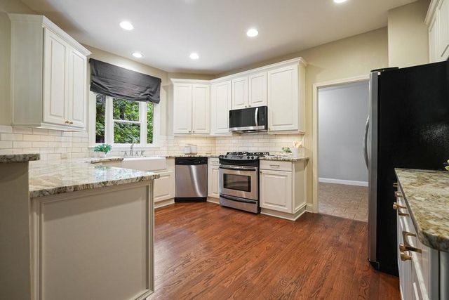 12110 Lonsdale Lane, Roswell, GA 30075