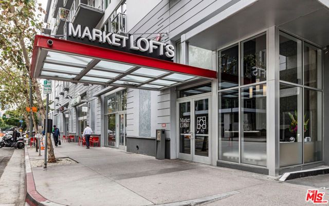 645 W 9th Street 422, Los Angeles, CA 90015