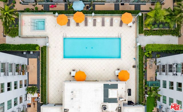 645 W 9th Street 422, Los Angeles, CA 90015