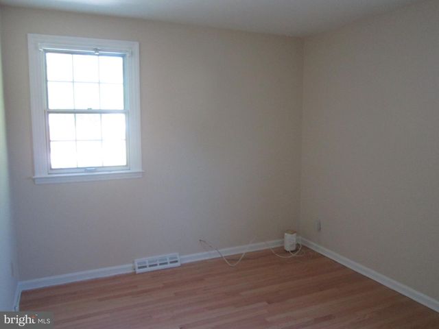 2226 DECATUR RD, Wilmington, DE 19810