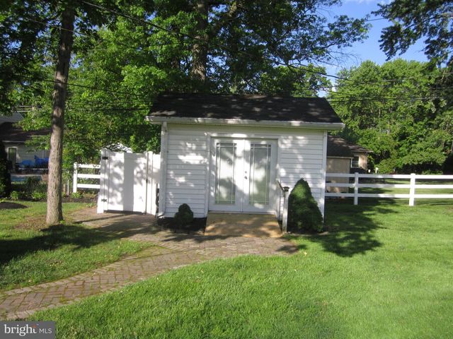 2226 DECATUR RD, Wilmington, DE 19810
