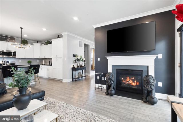 5680 LEWIS CARROLL DR, White Plains, MD 20695