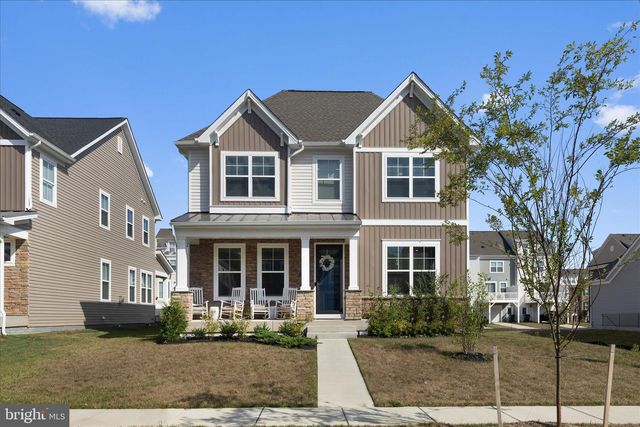 5680 LEWIS CARROLL DR, White Plains, MD 20695