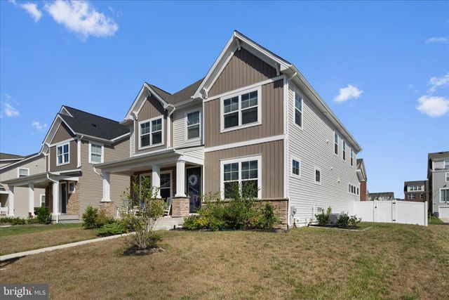 5680 LEWIS CARROLL DR, White Plains, MD 20695