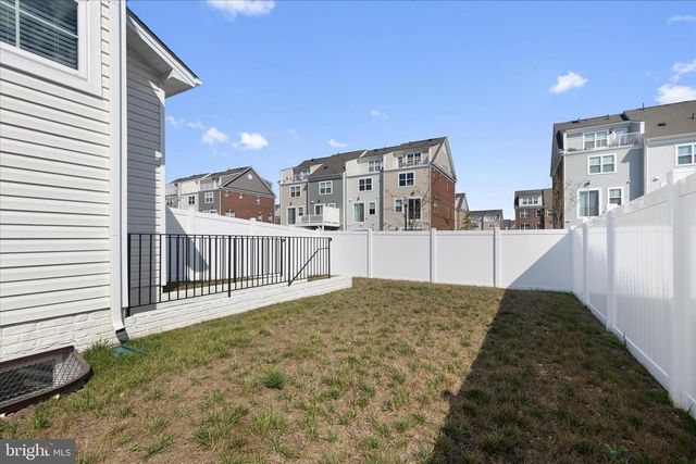 5680 LEWIS CARROLL DR, White Plains, MD 20695