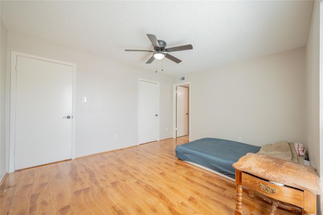 781 Country Place Drive 2052, Houston, TX 77079