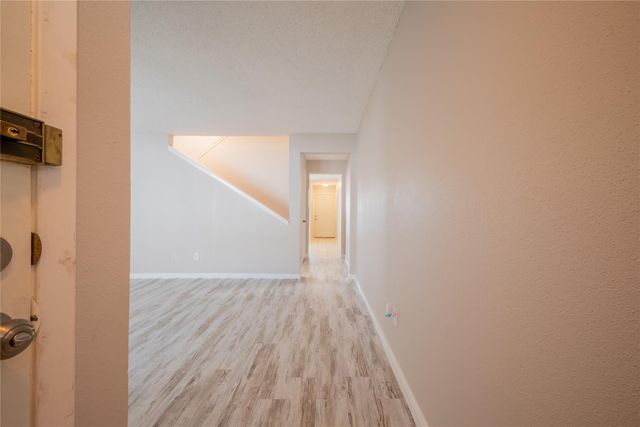 781 Country Place Drive 2052, Houston, TX 77079