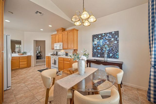 407 Kier Ct, Lincoln, CA 95648