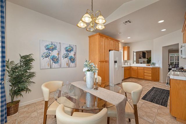 407 Kier Ct, Lincoln, CA 95648