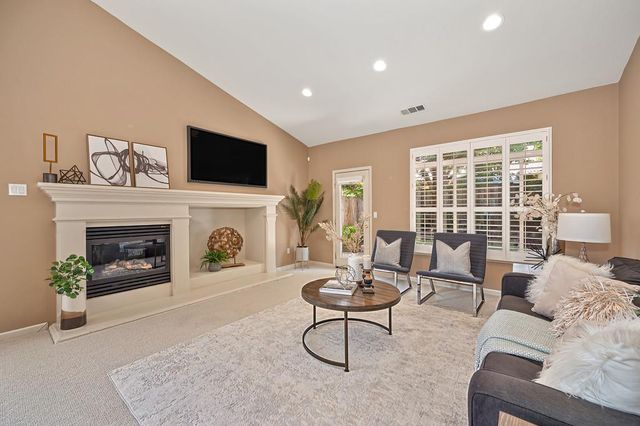 407 Kier Ct, Lincoln, CA 95648