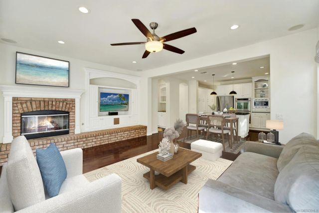 4809 Fairport Way, San Diego, CA 92130