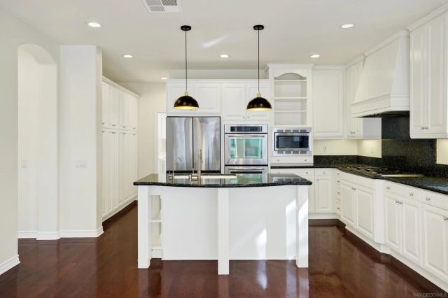 4809 Fairport Way, San Diego, CA 92130