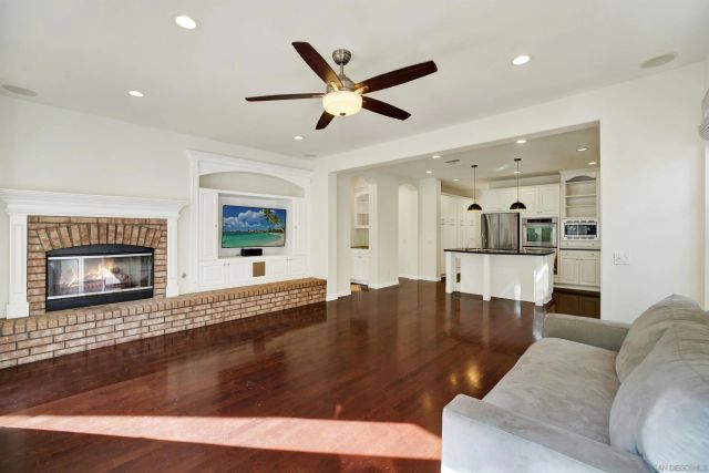 4809 Fairport Way, San Diego, CA 92130