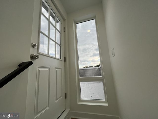 2117 N 8TH ST, Philadelphia, PA 19122