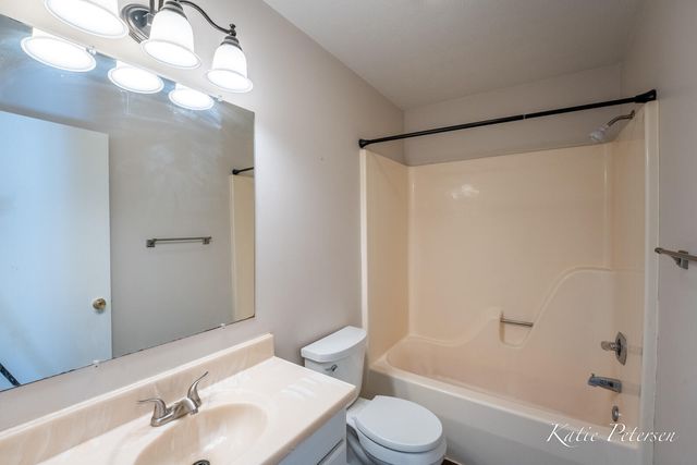 3501 15 Mile Road Ne, Algoma Twp, MI 49319