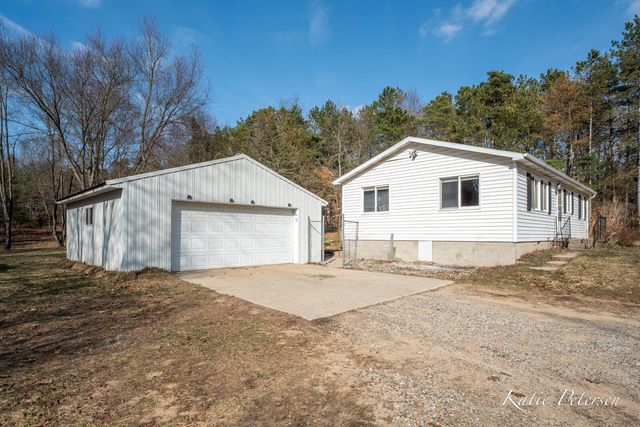 3501 15 Mile Road Ne, Algoma Twp, MI 49319