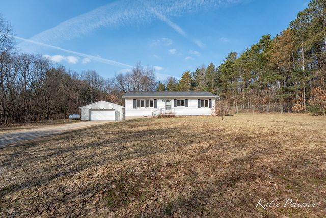 3501 15 Mile Road Ne, Algoma Twp, MI 49319