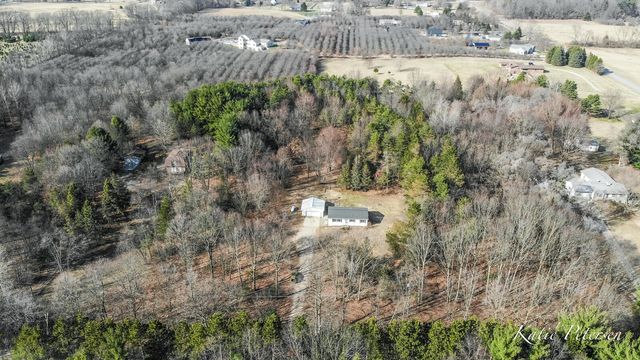 3501 15 Mile Road Ne, Algoma Twp, MI 49319