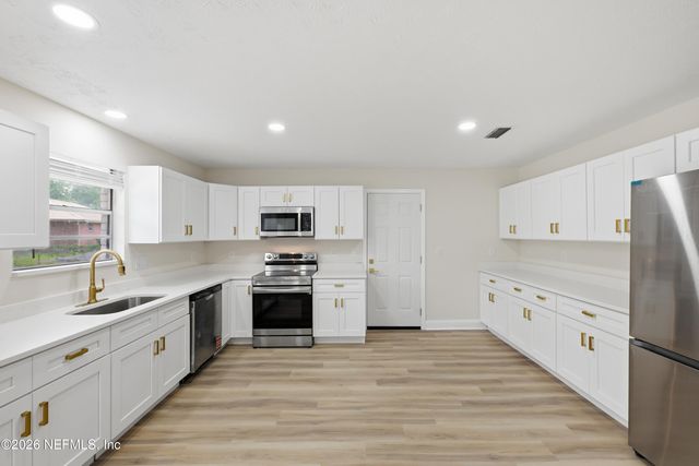 5231 EULACE Road, Jacksonville, FL 32210