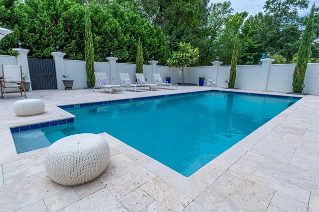 616 Edgecreek Dr., Myrtle Beach, SC 29579