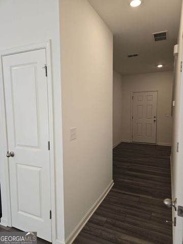 3560 Eagle Court SW, Atlanta, GA 30331