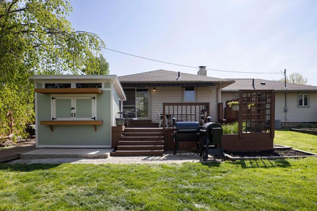 6435 Harlem Road, New Albany, OH 43054