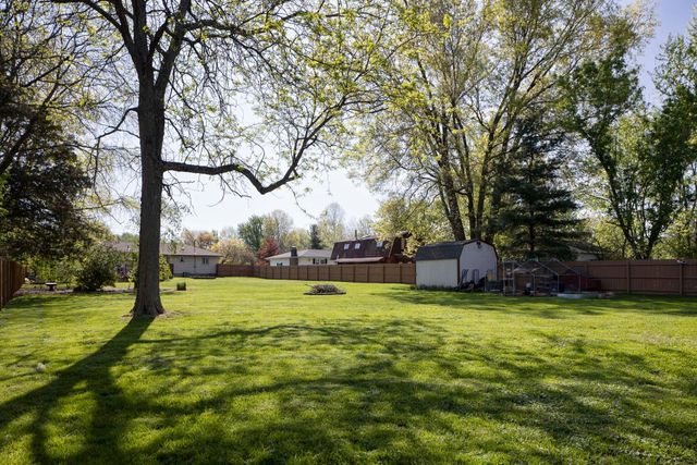 6435 Harlem Road, New Albany, OH 43054