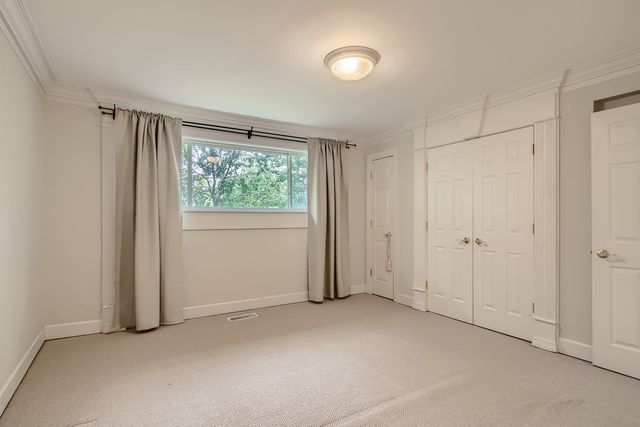 9529 Keystone Avenue, Skokie, IL 60076