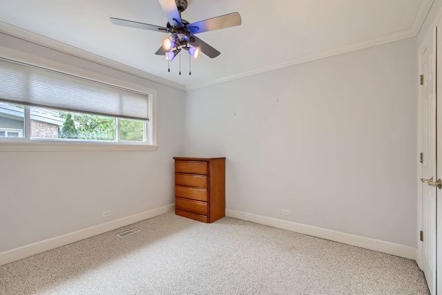 9529 Keystone Avenue, Skokie, IL 60076