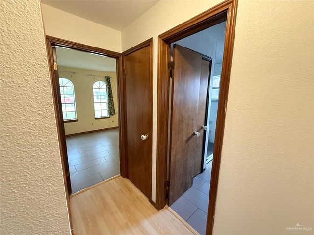 2416 Cottonwood Street, Mission, TX 78574