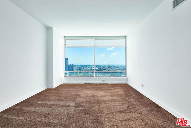 900 W OLYMPIC Boulevard 35i, Los Angeles, CA 90015