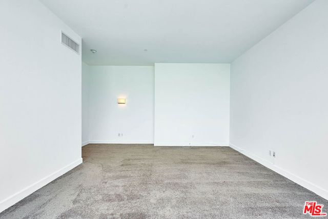 900 W OLYMPIC Boulevard 35i, Los Angeles, CA 90015
