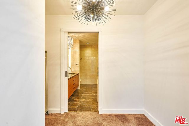900 W OLYMPIC Boulevard 35i, Los Angeles, CA 90015