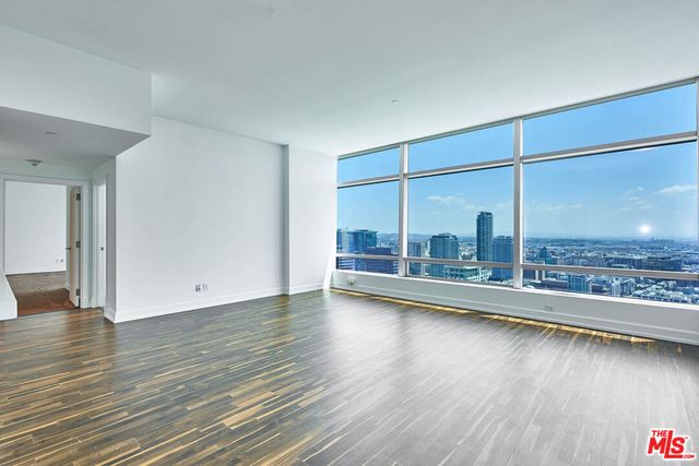 900 W OLYMPIC Boulevard 35i, Los Angeles, CA 90015