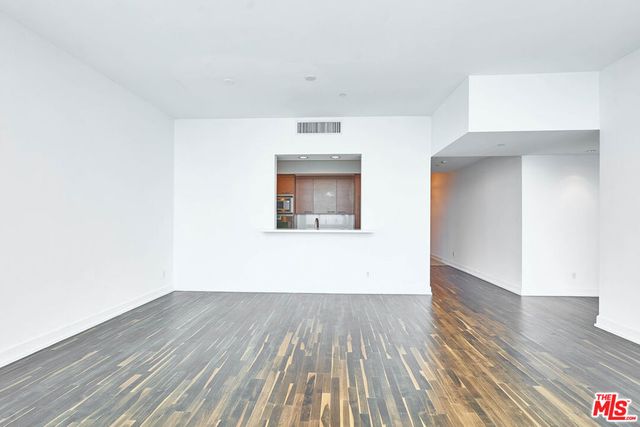 900 W OLYMPIC Boulevard 35i, Los Angeles, CA 90015