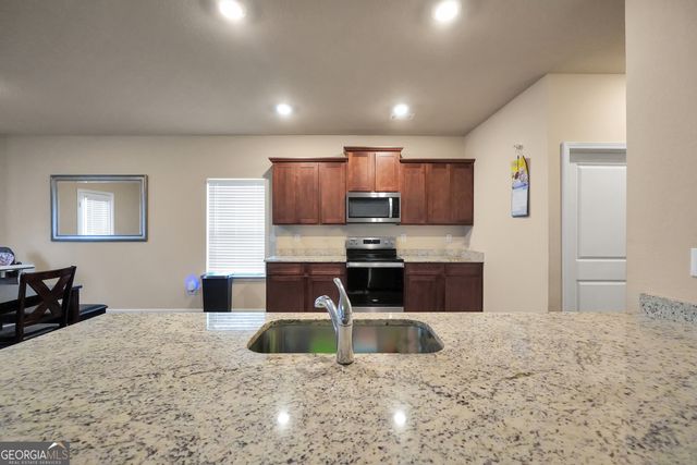157 Oliver Drive, Locust Grove, GA 30248