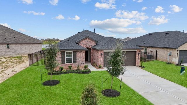 14324 Seagrass Knoll Lane, Texas City, TX 77510