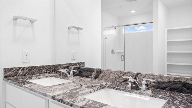 14324 Seagrass Knoll Lane, Texas City, TX 77510