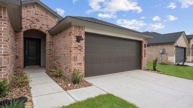 14324 Seagrass Knoll Lane, Texas City, TX 77510